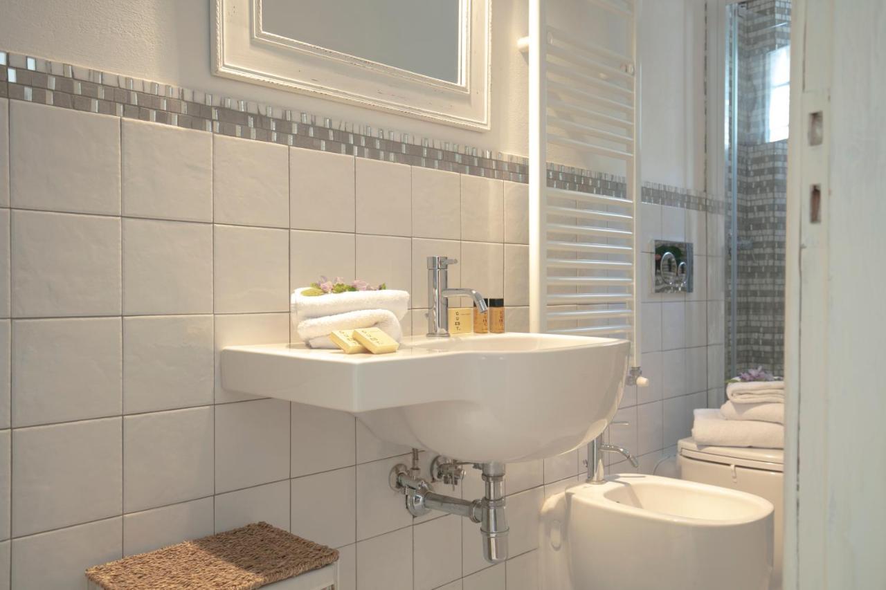 Roommo Viuzzo Delle Canne Firenze Eksteriør billede
